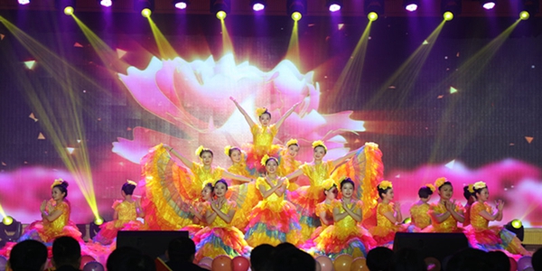 1-02、房地產公司、物業公司開場舞《春?！?jpg