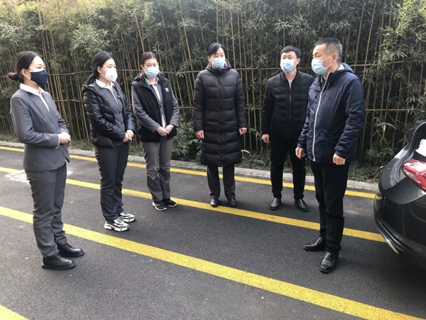 1584664757424493.jpg 三箭物業(yè)人在一線,防疫工作進(jìn)行時2.jpg